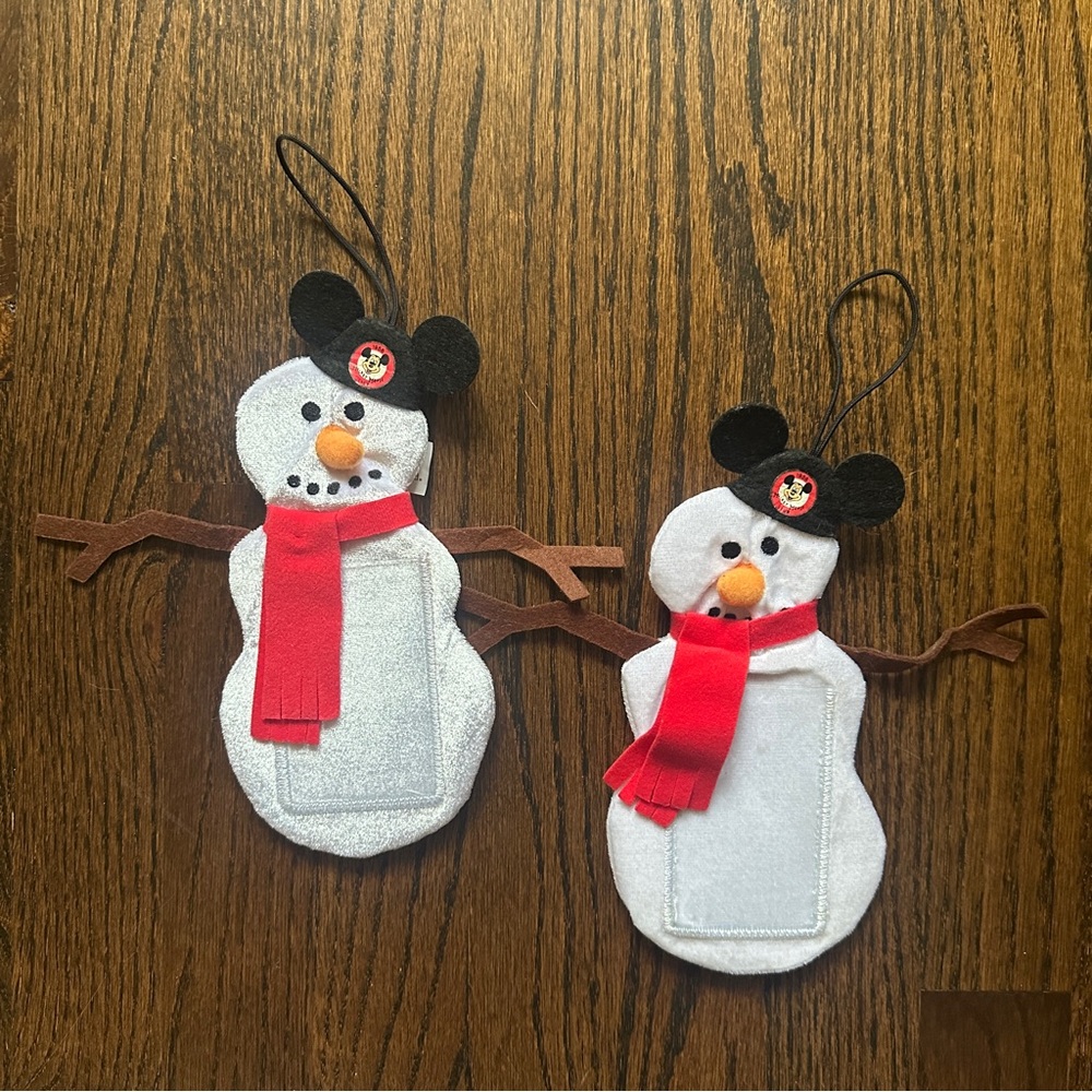 Disney Parks Snowman Gift Card Holders—Set of two
